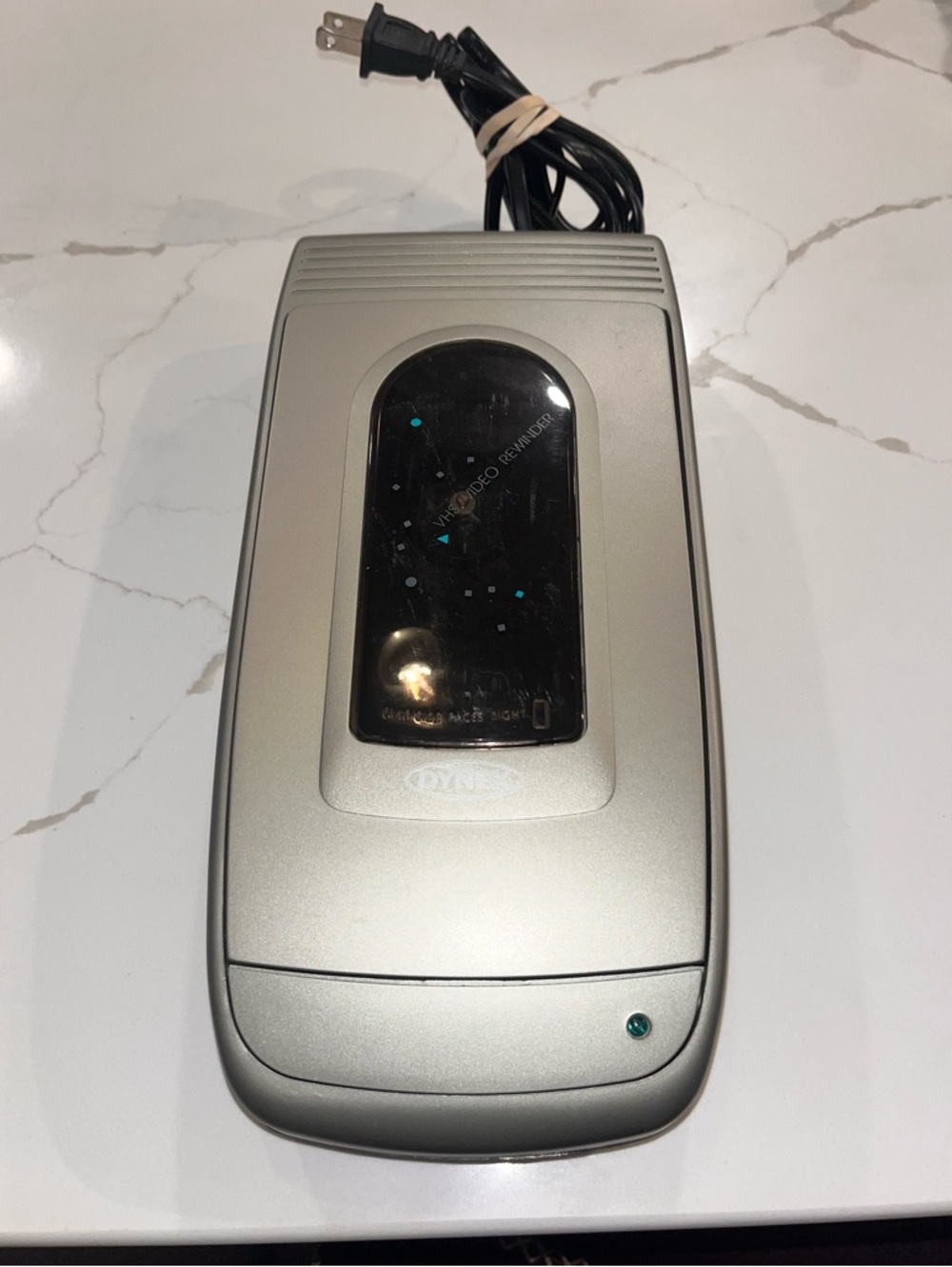 Dynex VHS Video VCR Tape Cassette Rewinder DX-VR101  Works 100%
